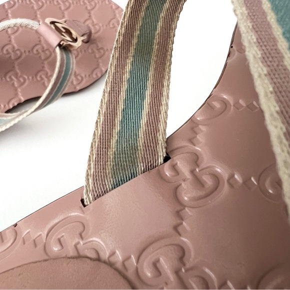 GUCCI || Interlocking GG Light Pink Blue Web Stripe Thong Sandal Flip Flop 7 - Picture 9 of 11